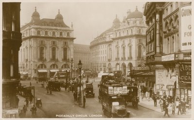 Piccadilly Circus, London von English Photographer